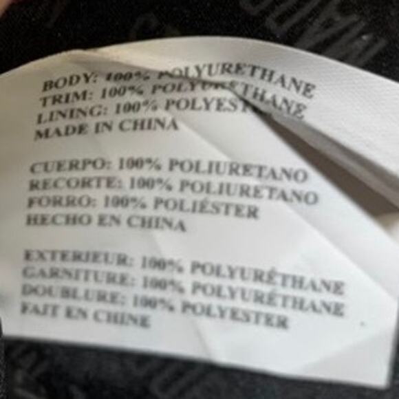 Steve Madden Wallet Coin Purse Outside Zipper Pocket Bill Fold Distressed Red - Picture 6 of 9